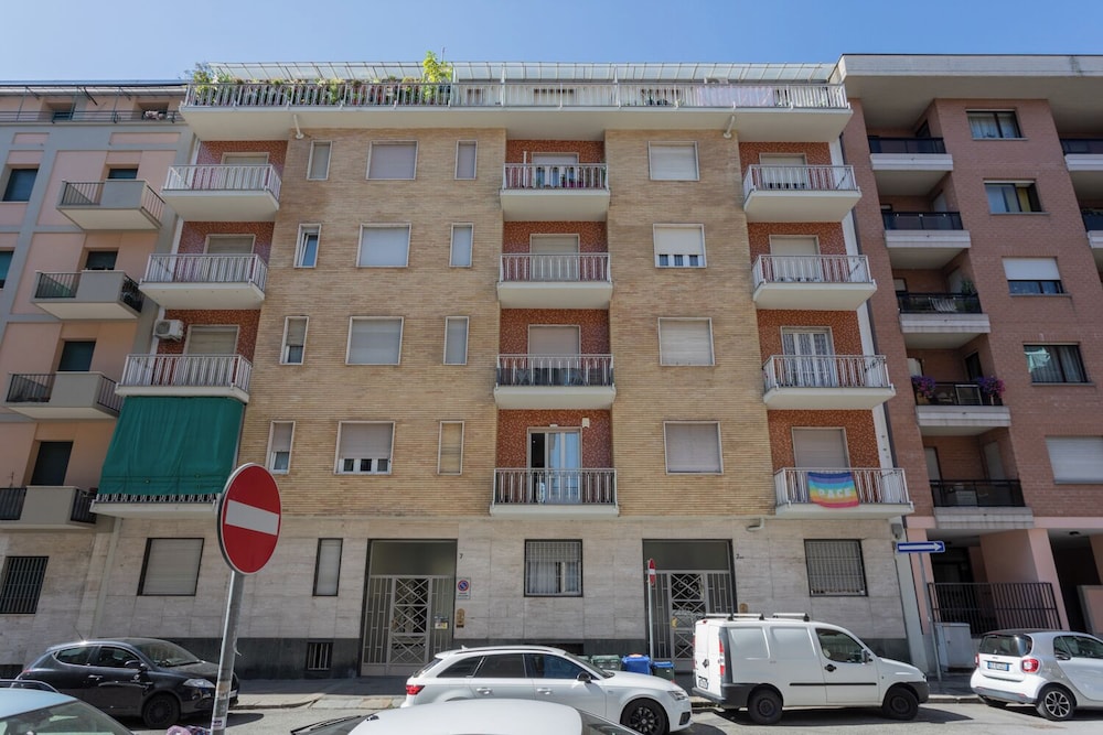 Graglia Modern Apartment by Wonderful Italy