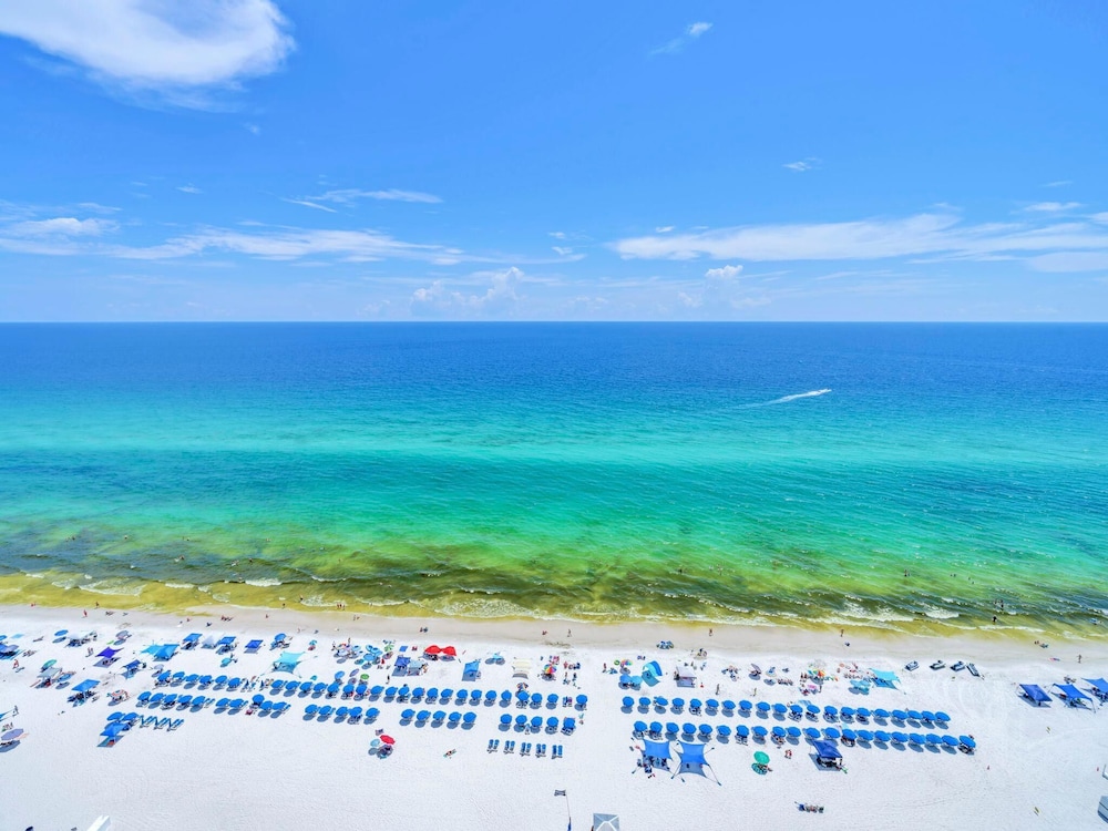 Emerald Beach 2336