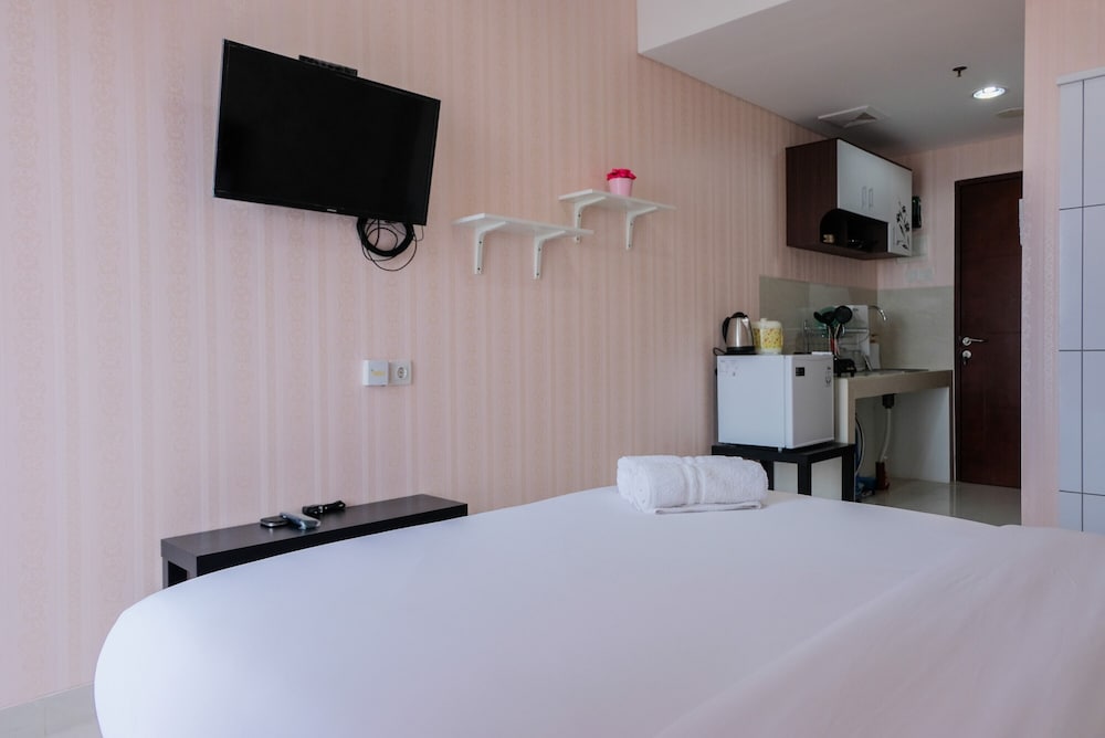 Best Studio Apartment at Springwood Residence