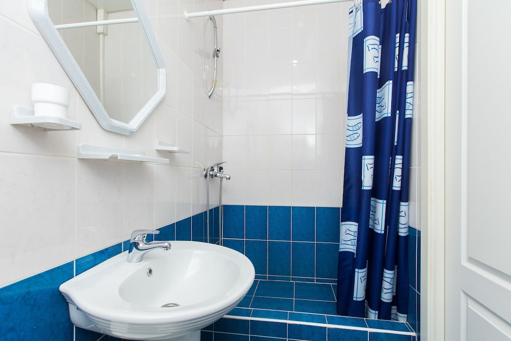 VIZIT Guesthouse