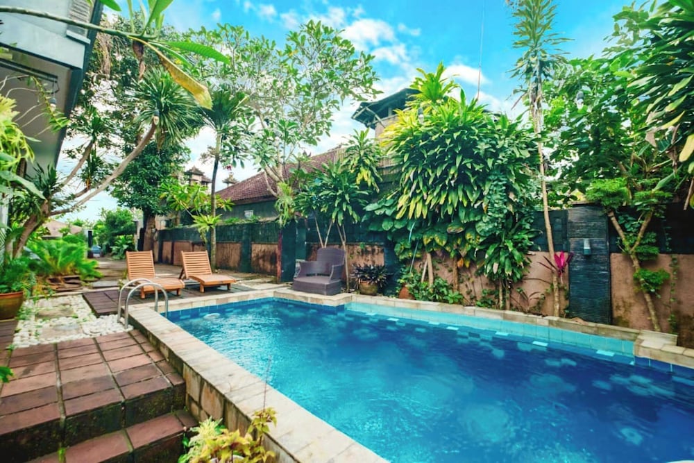 Aeena Homestay