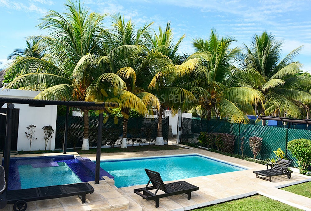 Casas Pelicanos