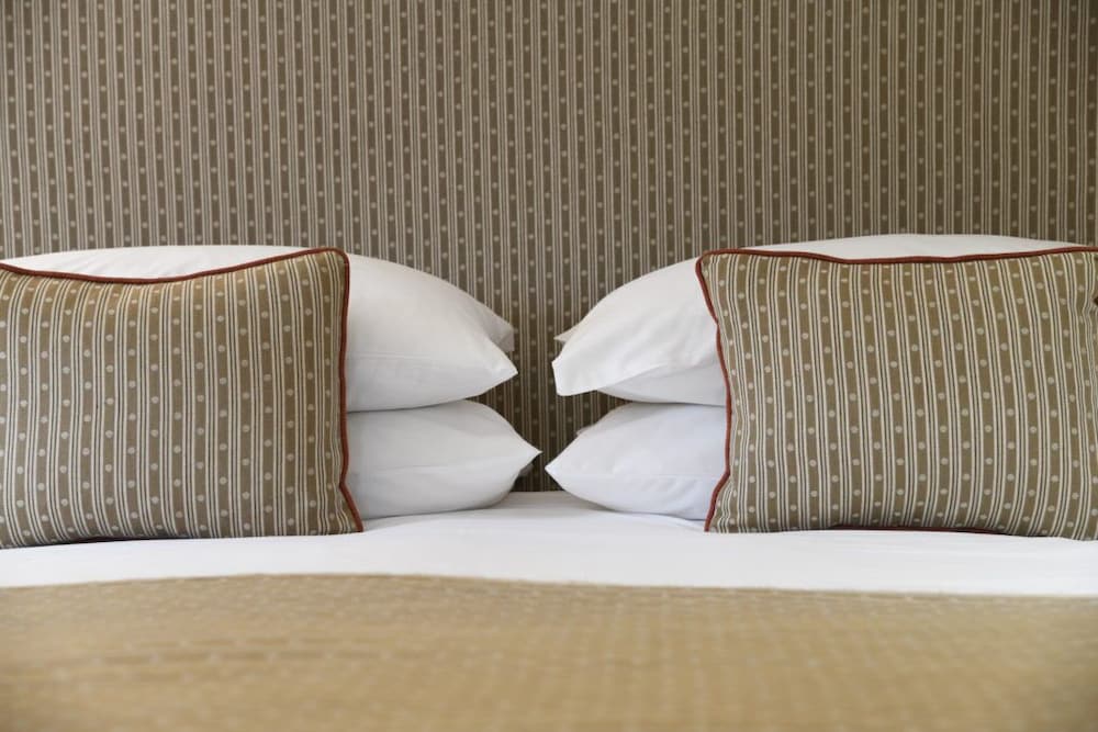 Marlborough Vacations - Bell at Ramsbury - Property Image 2