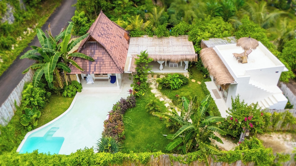 Villa Laguna by Pertama Management