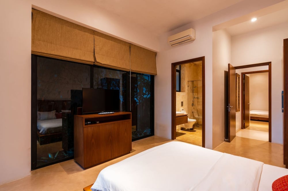 Puravida I -luxury 5bhk w Pvt Pool in Anjuna