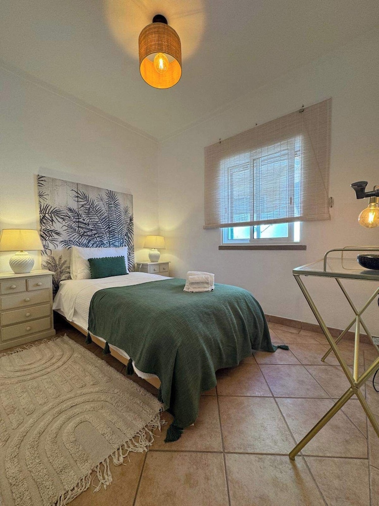 Cosy 3 bed Apartment Albufeira Old Town