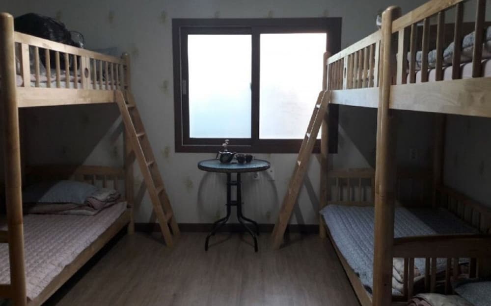 Jeju Beyond Guest House and Book Cafe view 4