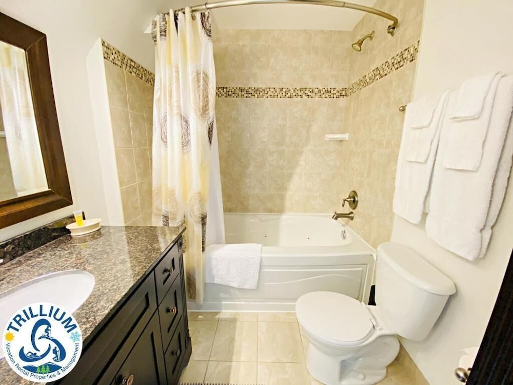 Blue Mountain Suites