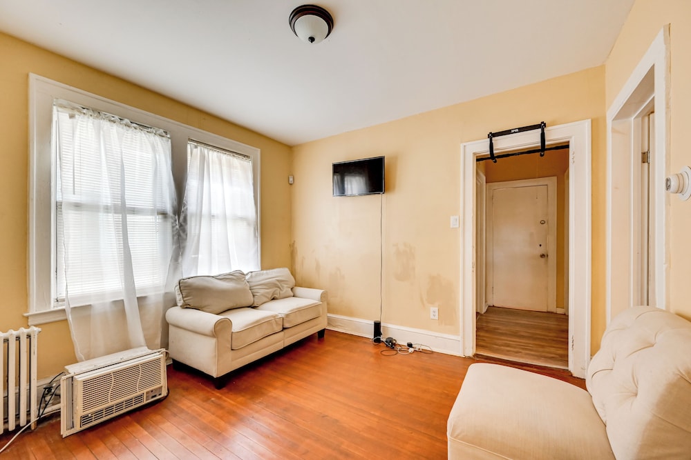 Convenient Hartford Condo < 2 Mi to Dtwn!