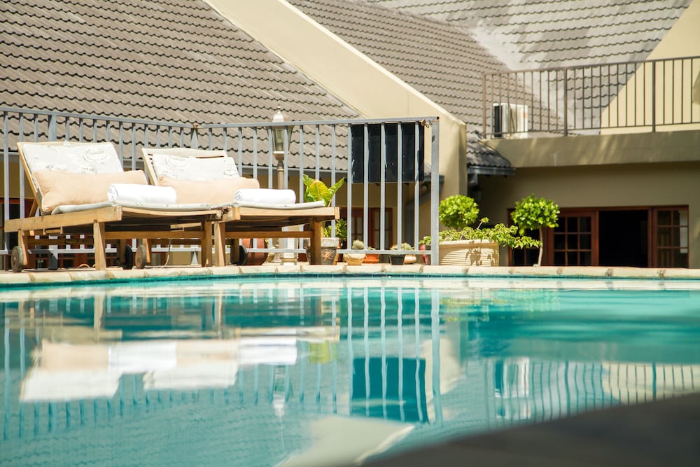 Amoris Guest House - Waterkloof Ridge