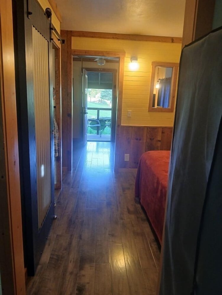 Reflections Inn
