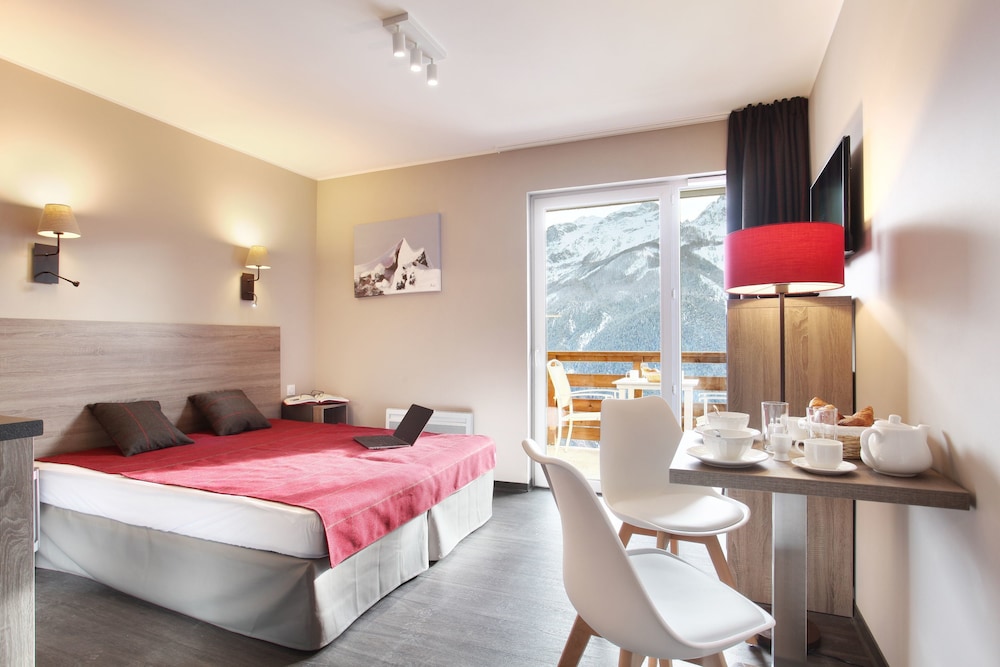 Odalys Residence le Village du Praroustan