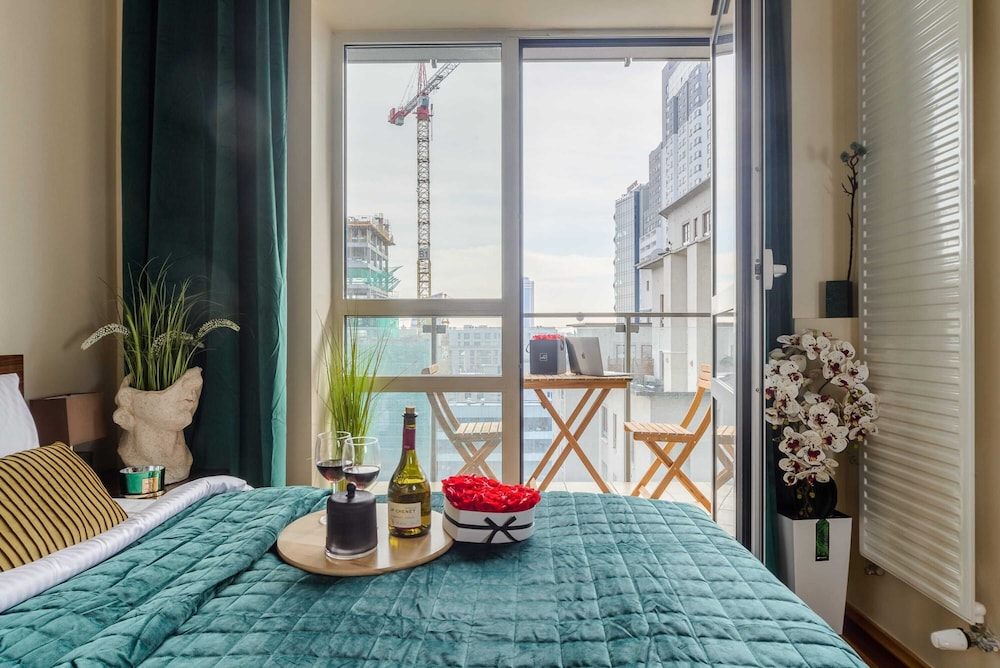 Lumina platinium Tower Apartments view 4