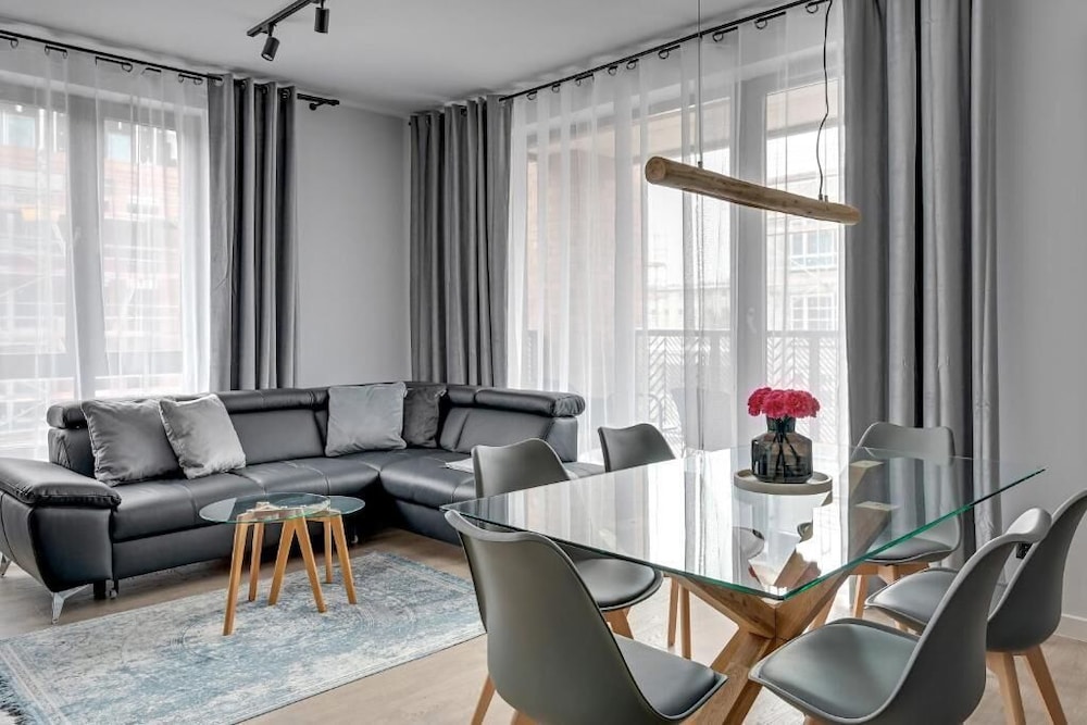 Lion Apartments - City Center