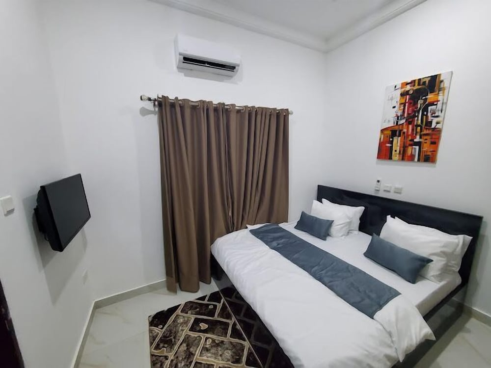 Auxano Apartment