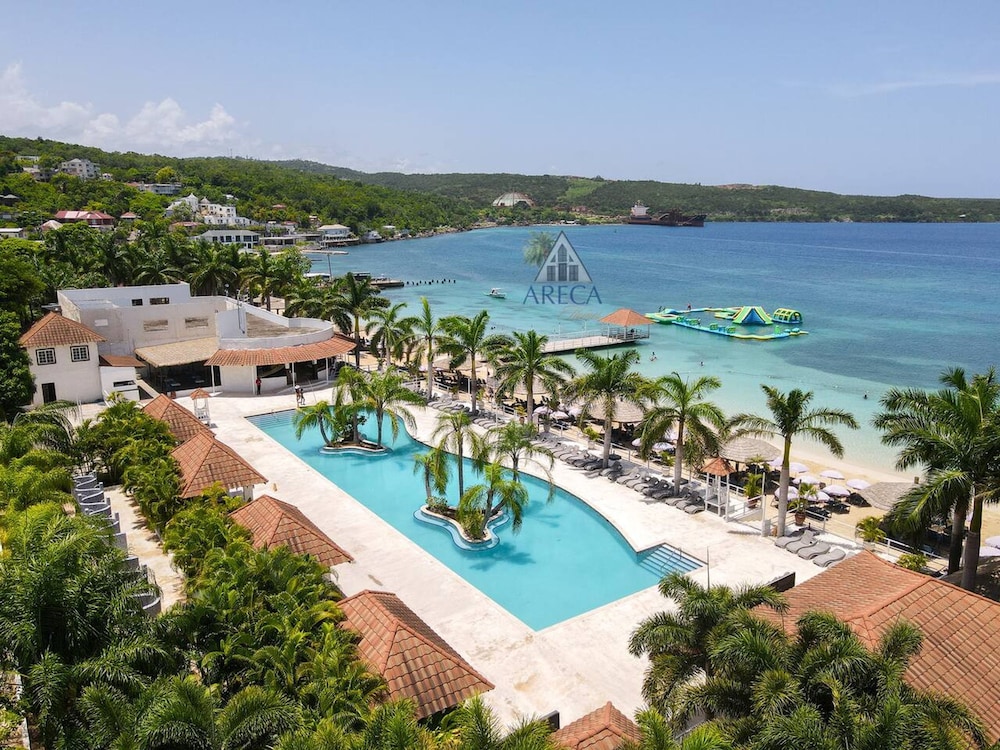 Sunset Arecahomes Beach Access Pool Water Park