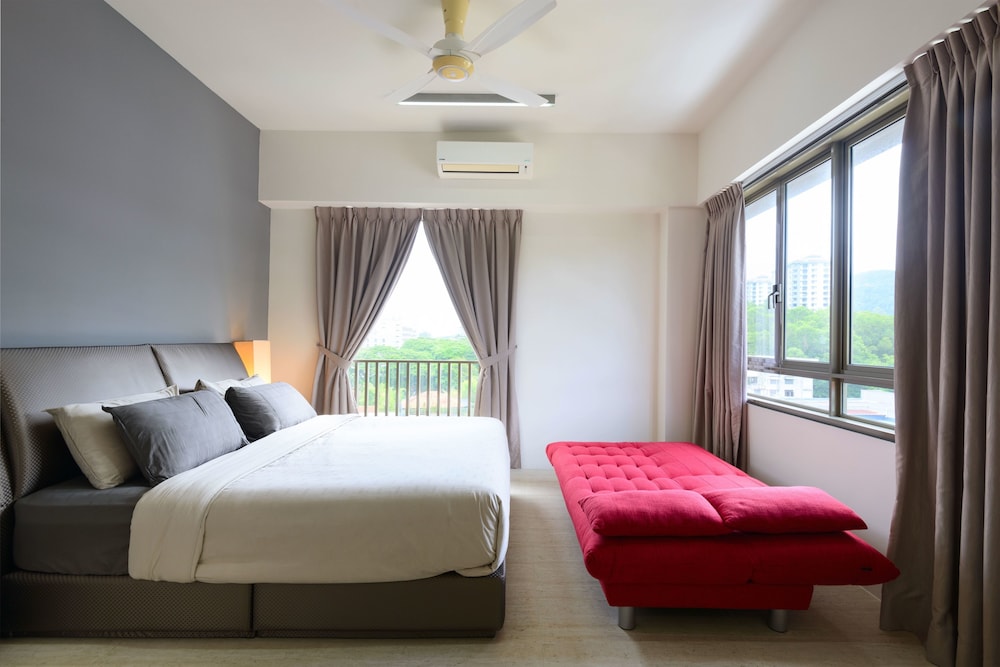 2 Bedrooms Apartment By The Sea photo 8