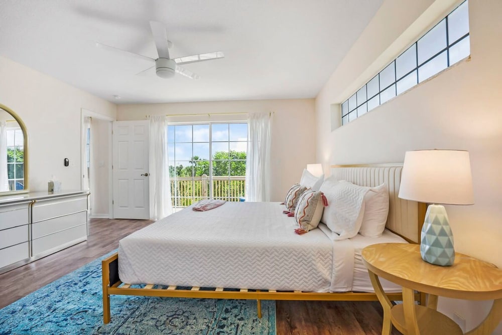 Ocean View By Beach Bikes Game Room Beach Gear