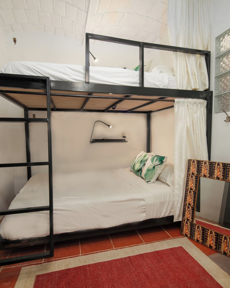 My Sisters House - Female Only Hostel