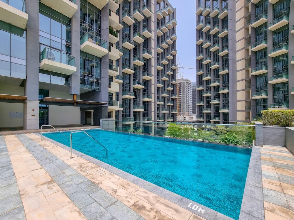 DXB - The Atria Residences - 1404 - DT