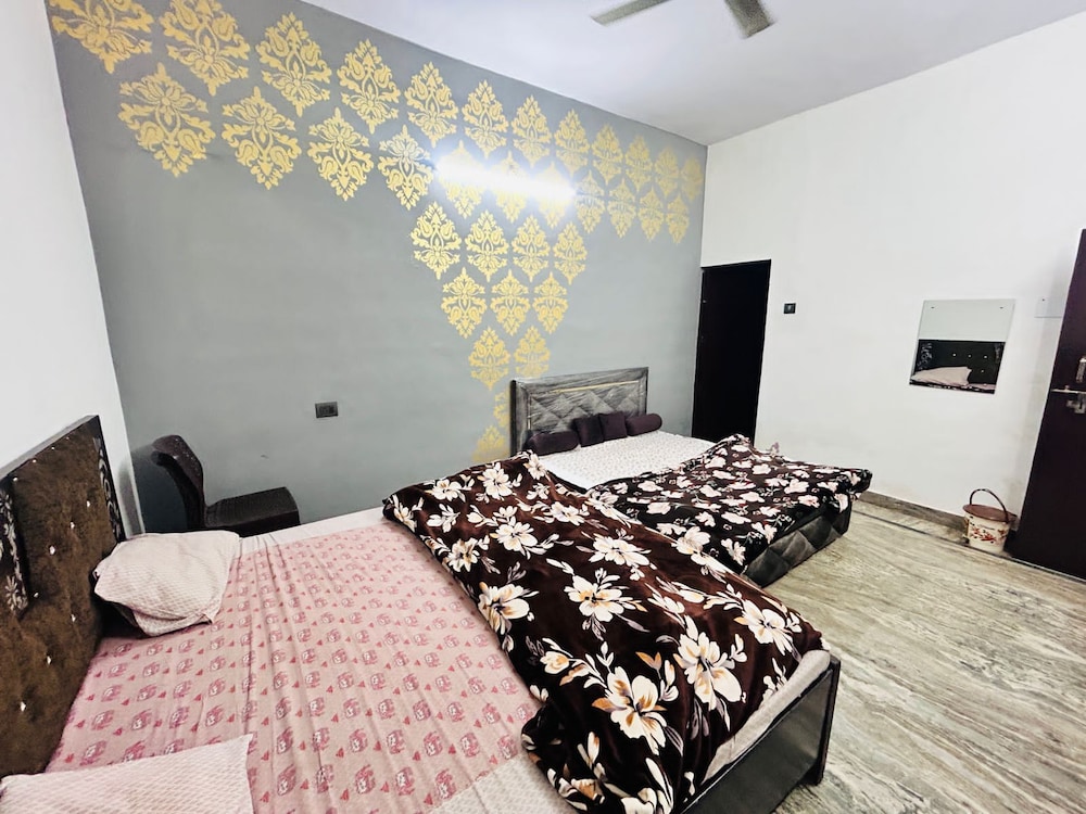AGRAWAL INN Guest House