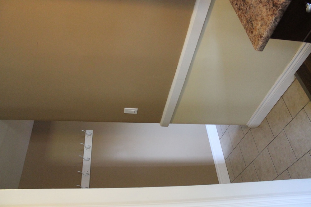 Fredericton Vacations - Work Play Suites - Property Image 3