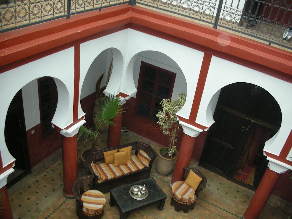 lounge
