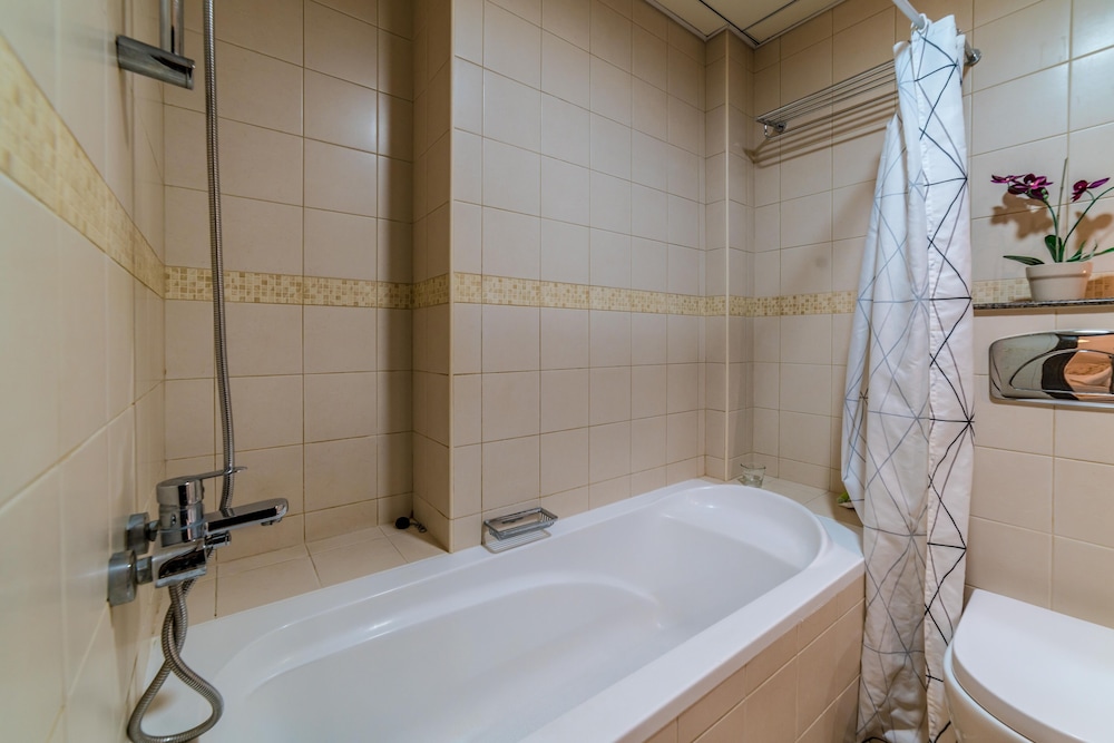 Dream Inn Dubai Bay Central