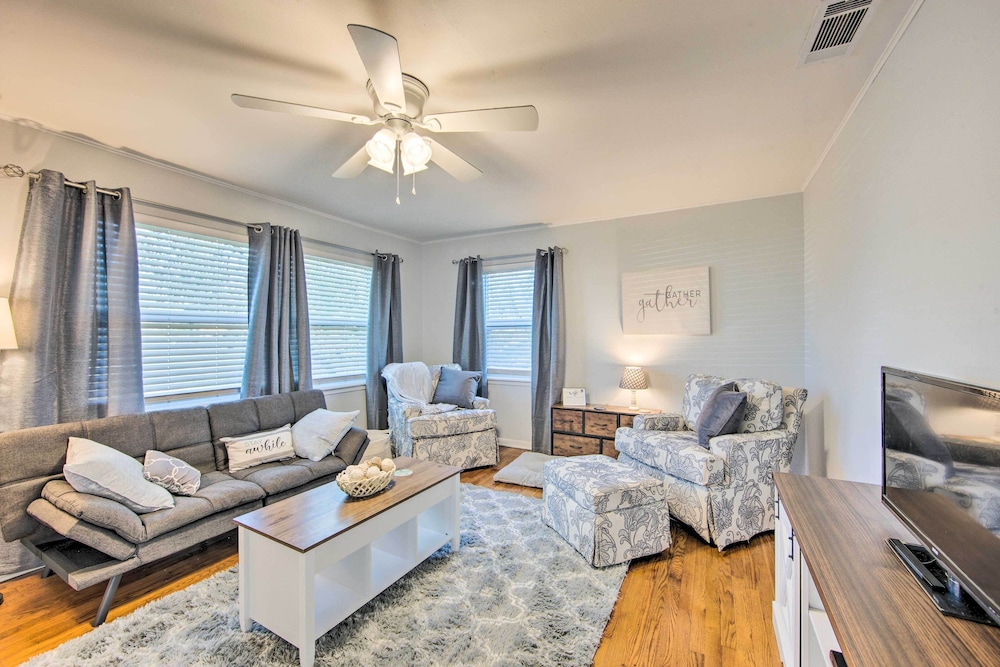 Marshall Vacations - Longview Vacation Rental Home: 4 Mi to Dtwn - Property Image 1