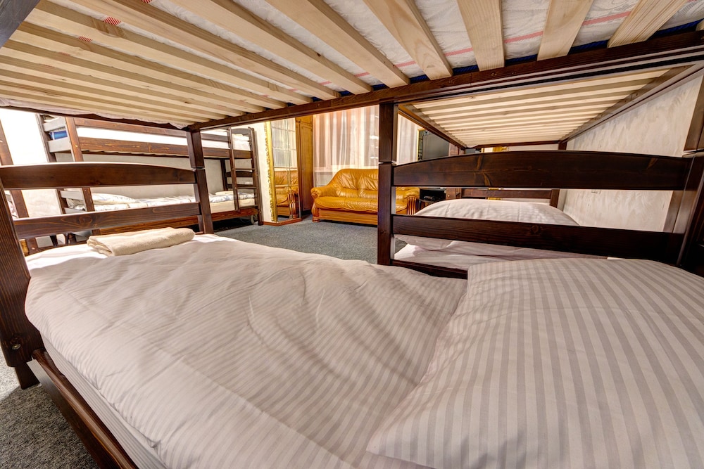 Dikat Hostel