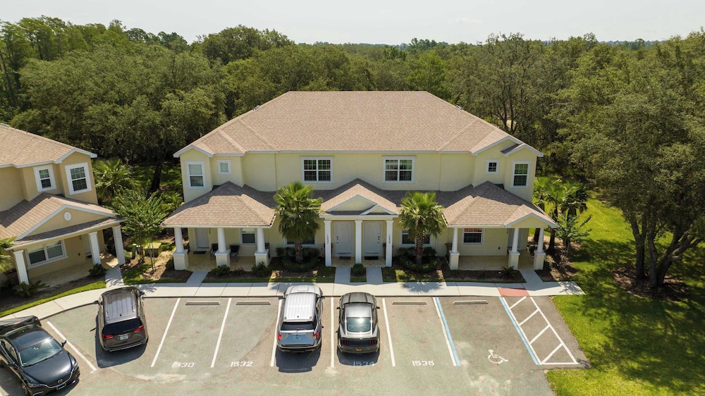 Bright 5BD Disney Escape w Private Pool 1536