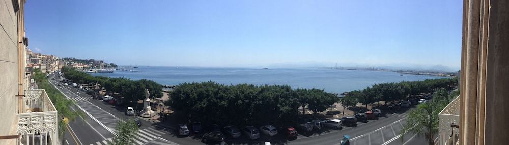 Marina Inn