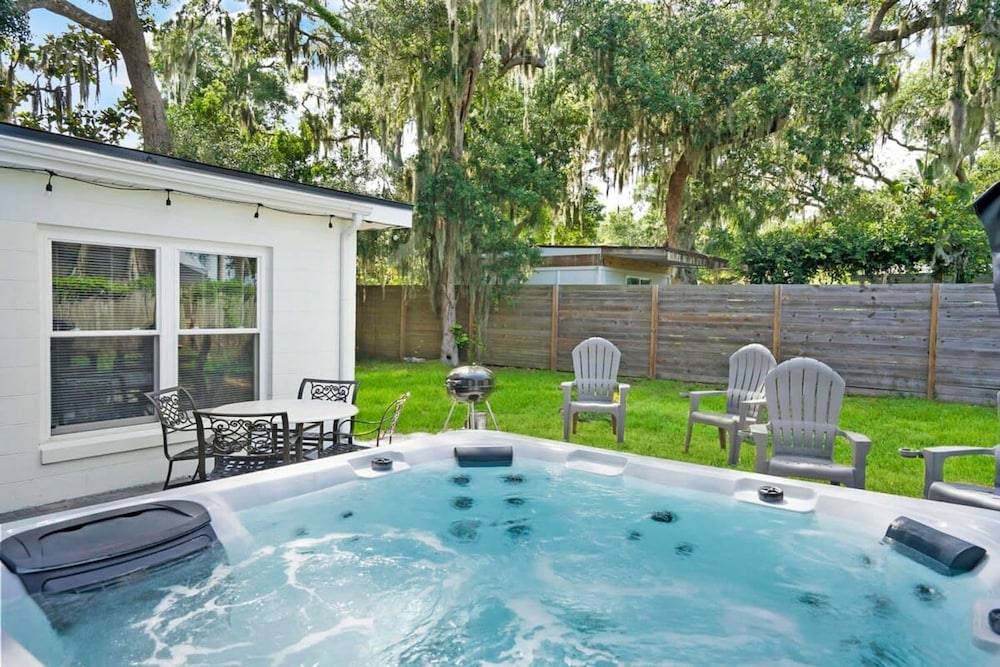 Water View Hot Tub Games Fire Pit Boat Parking