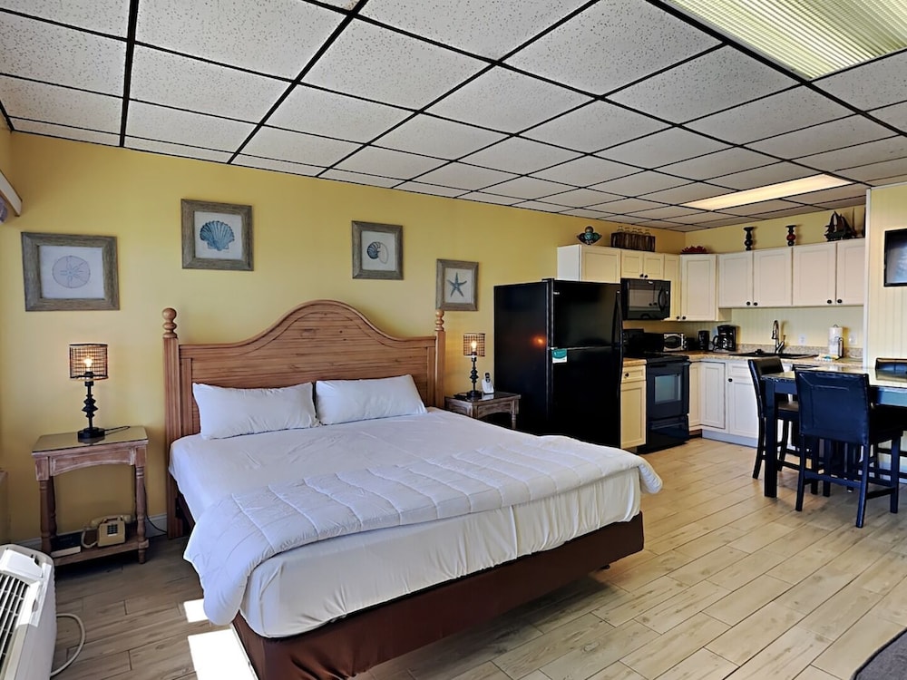 Continental Condominiums II by Resort Collection