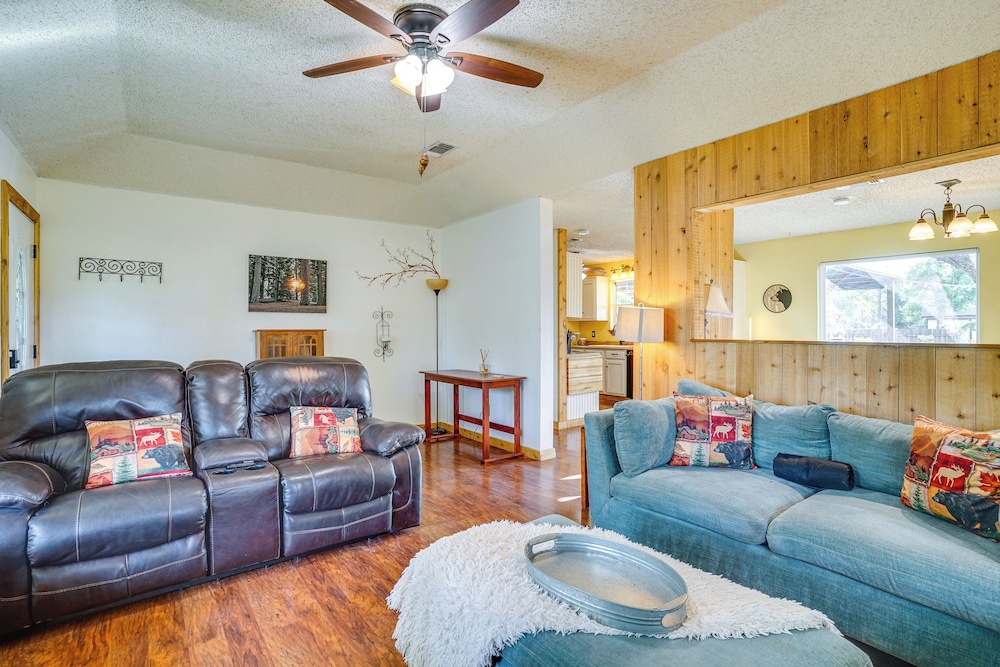 Peace, Space & Starry Nights: Ranch Home in Azle