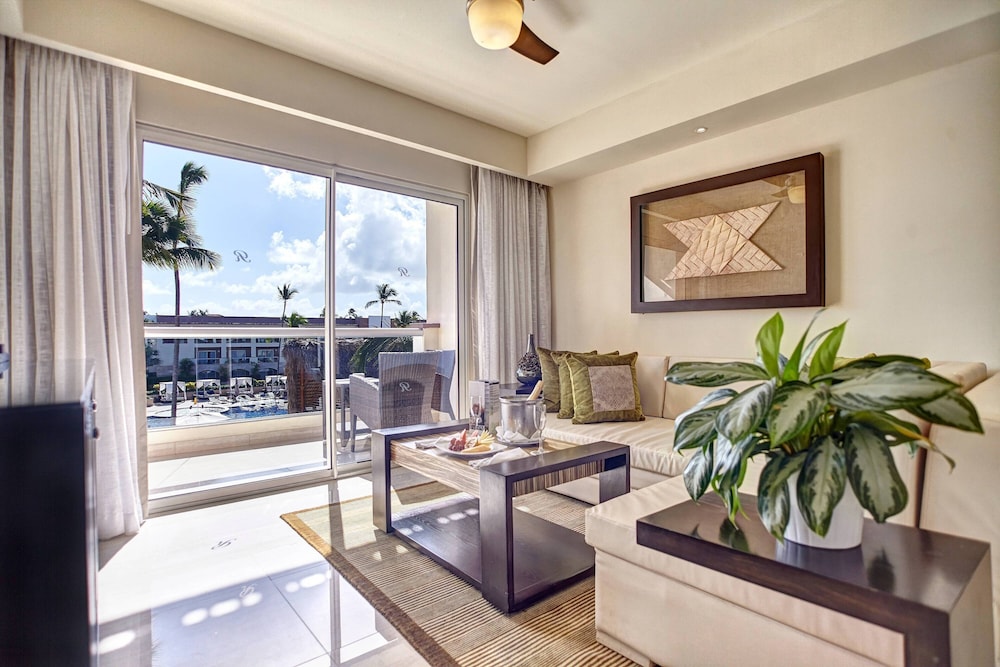 Royalton Hideaway Punta Cana, An Autograph Collection All-Inclusive Resort & Casino – Adults Only photo 139 of 147