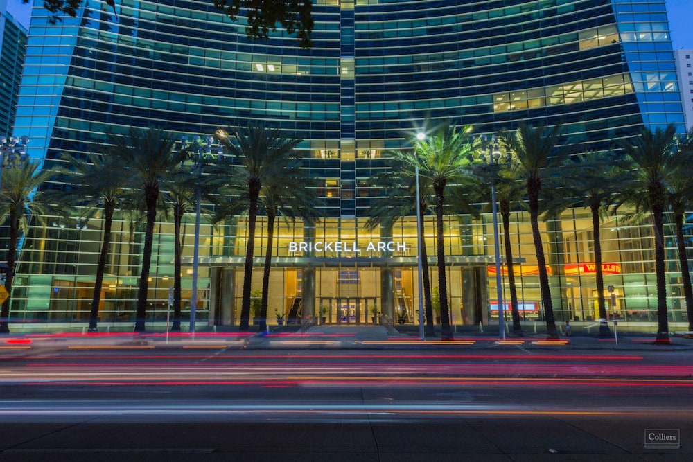 Roami at Brickell Arch
