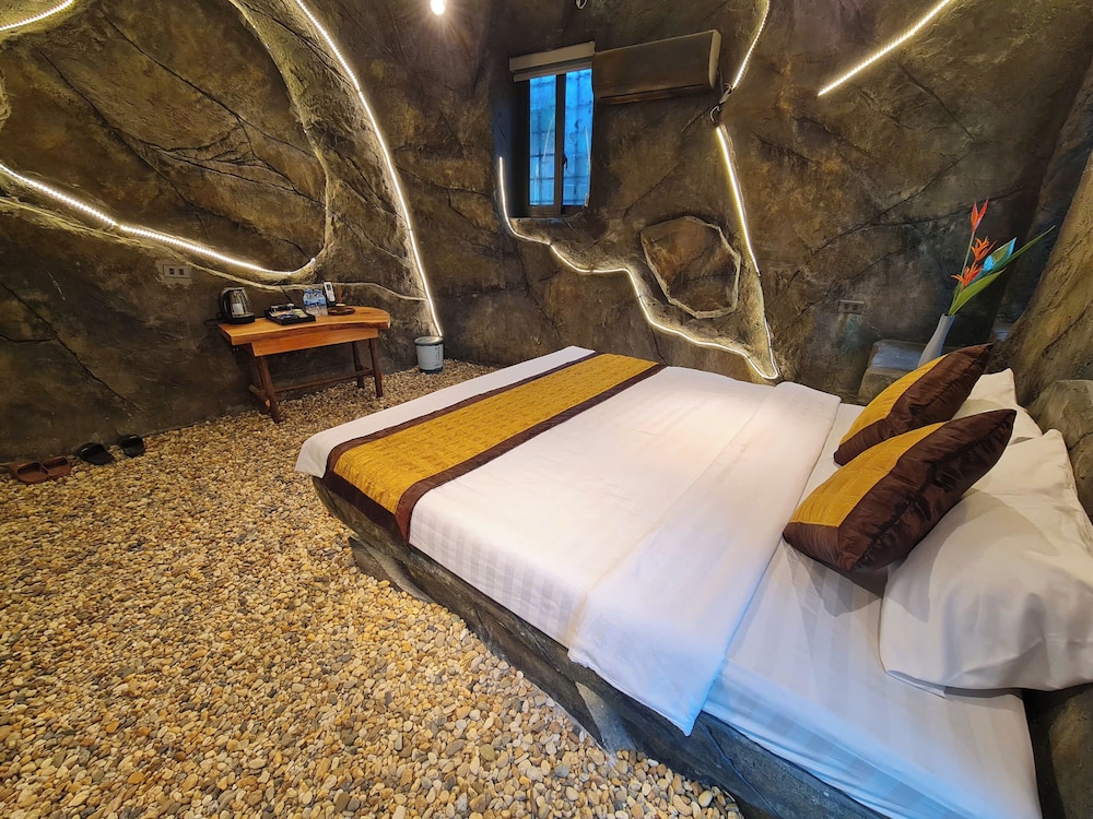 Kovie Hoa Lac Xanh Resort