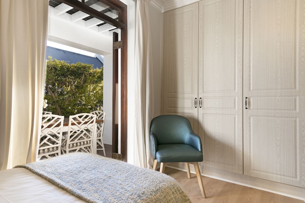 Winelands Golf Lodges at De Zalze