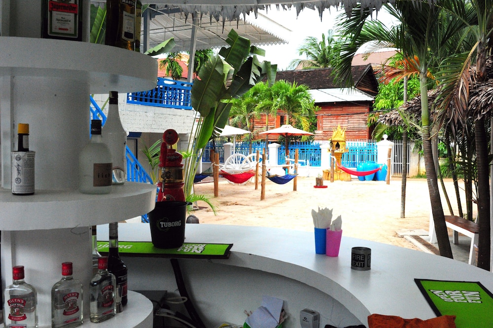 Kafu Hostel & Pool