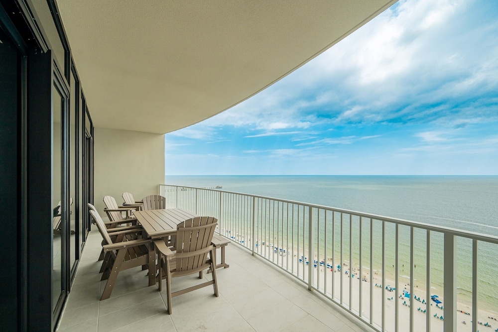 Phoenix Gulf Shores Ii 1902 3 Bedroom Condo