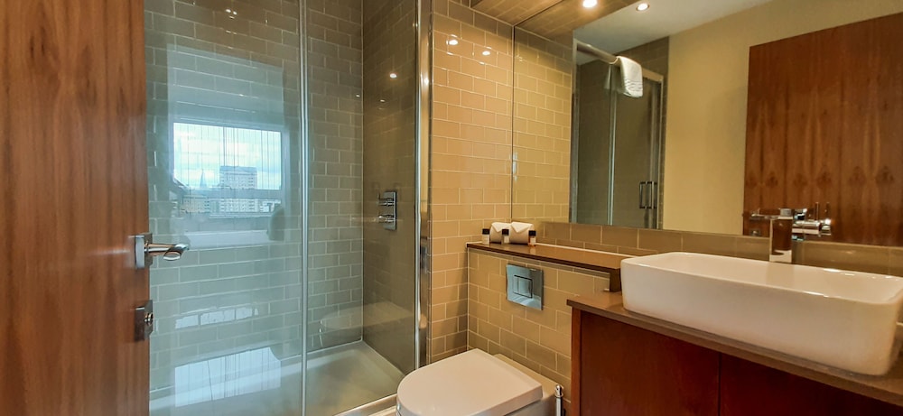 MySquare Apartments Canary Wharf