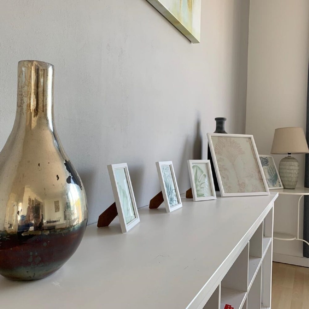 Two Bedroom Balcony Apartment Liverpool view 3