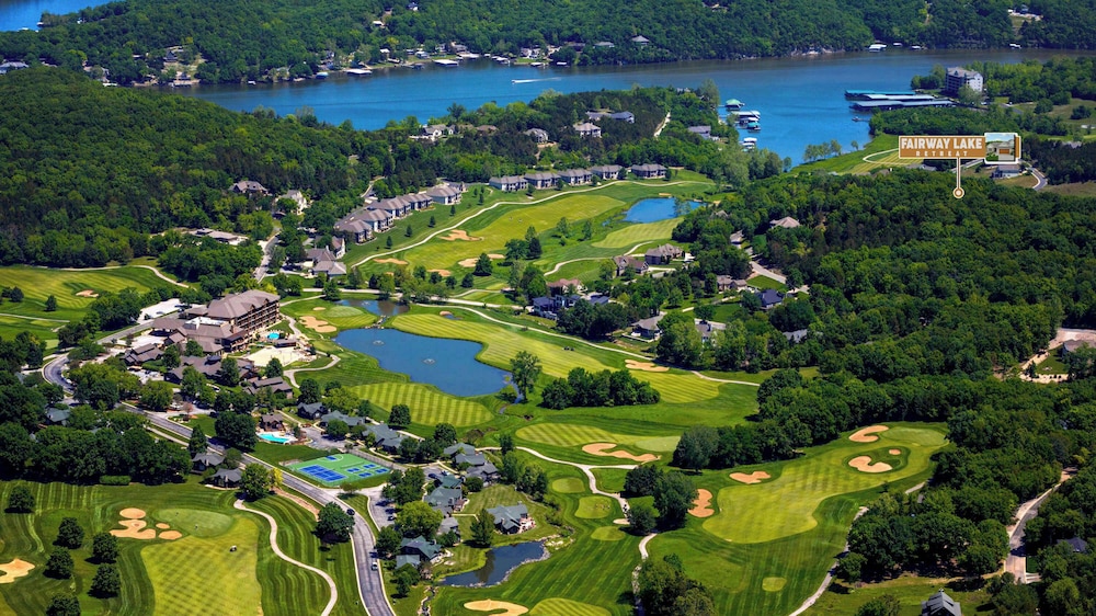 Fairway Lake Retreat
