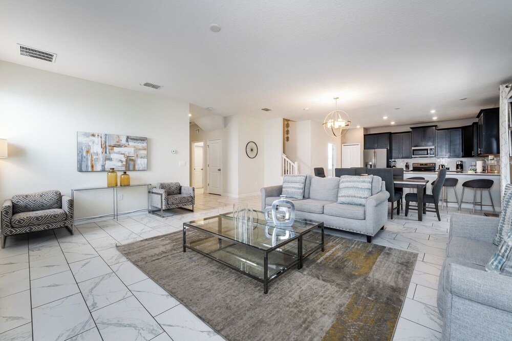 Large 7BR Villa Pool Great for Families