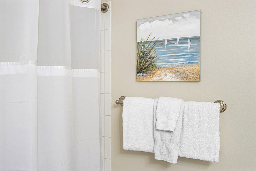 The Palms of Orange Beach #603 by Southern Vacation Rentals