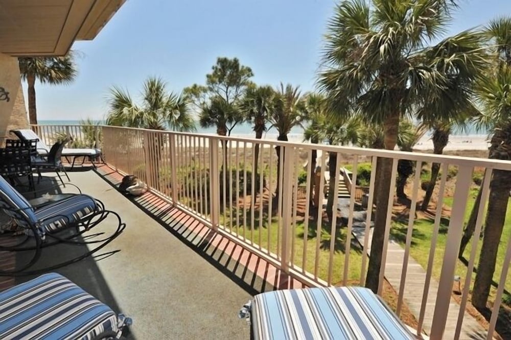 2001 Turtle Lane at The Sea Pines Resort