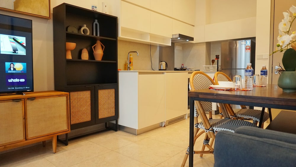 Harmony Luxury Suites At Lucentia BBCC