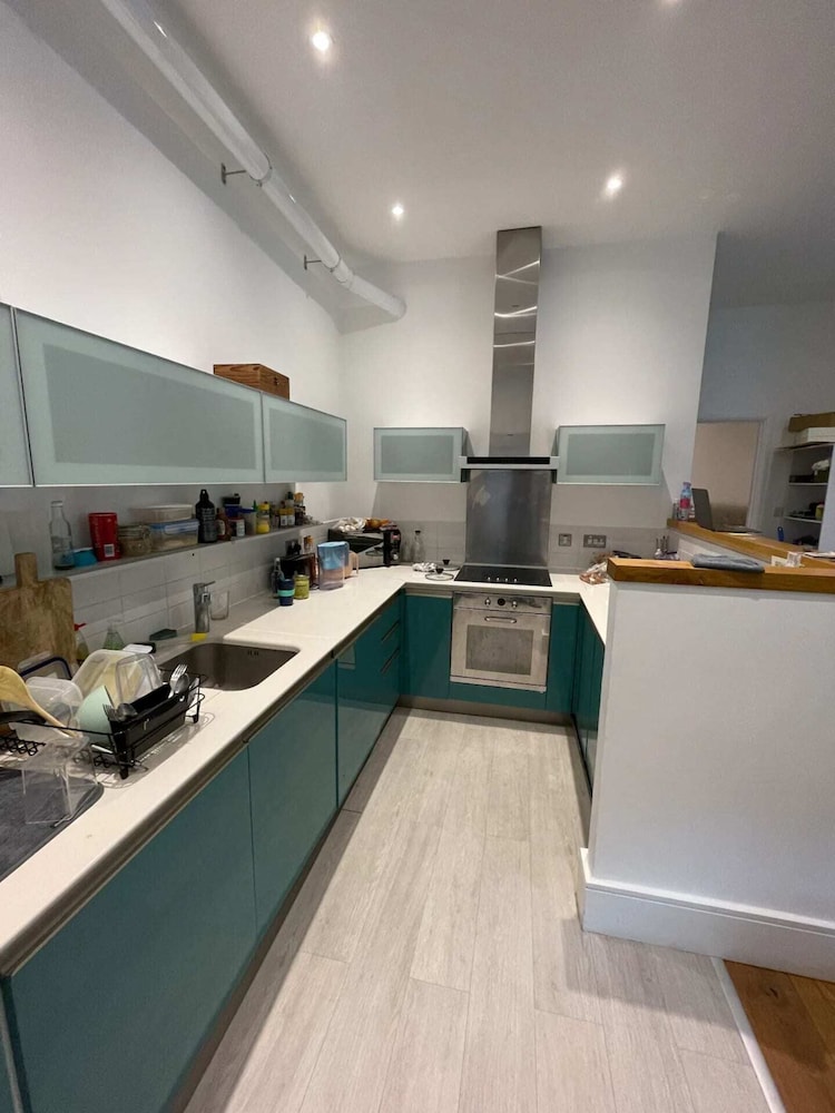 Amazingly Located 1BD Flat- 4 Mins to Kings Cross!