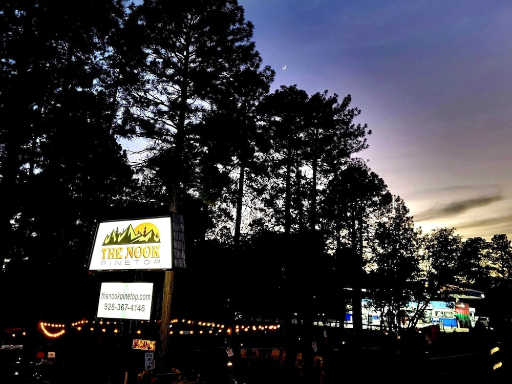 The Nook Pinetop view 4